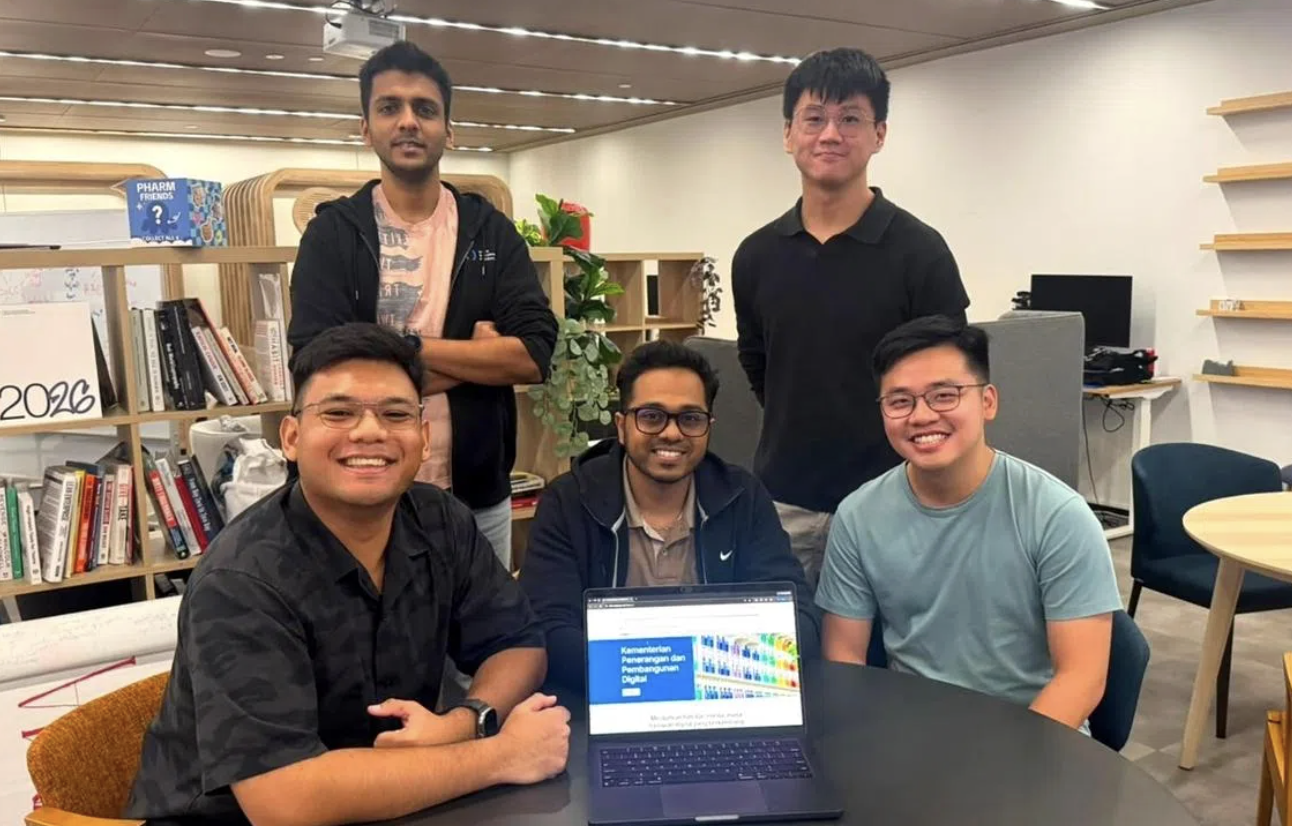 polyglot team, translations